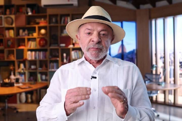 Lula afirma ter saudade de enfrentar PSDB: “Nível da política caiu muito”