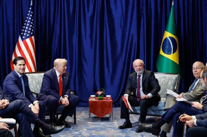 Lula deve discutir crime organizado, tarifas e terras raras com Trump