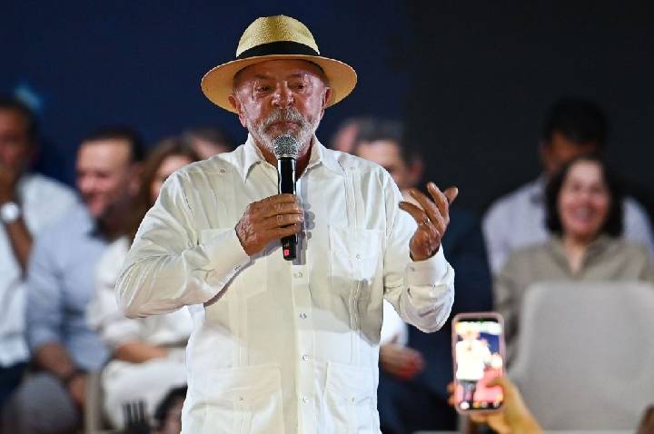 Lula diz que mostrará ao “amigo Trump” dados sobre queda no desmatamento