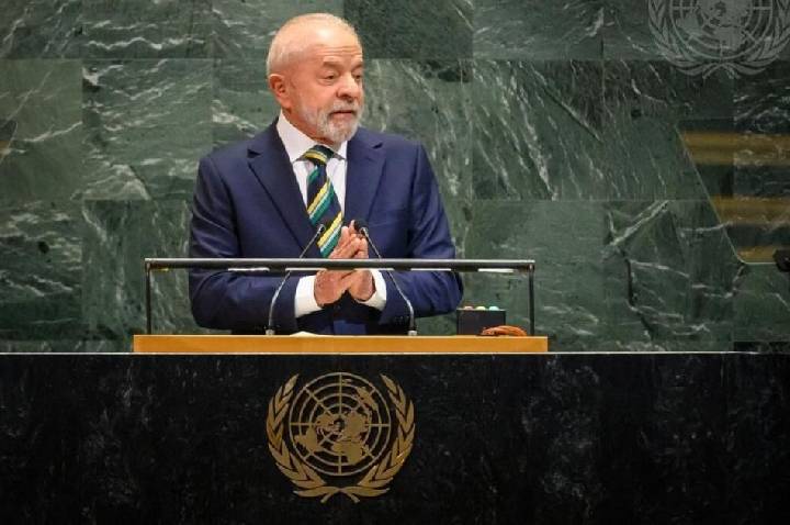 Lula tem reuniões com prefeito de NY e presidente do Uruguai nesta segunda