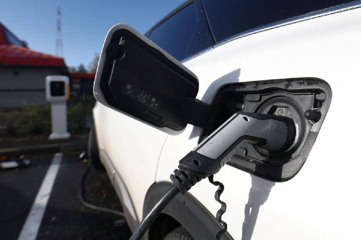 Mais de 1 milhão de elétricos foram vendidos na Europa no 1º semestre