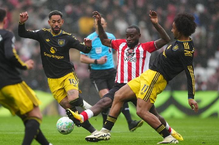 Matheus Cunha vai mal, e United empata com Sunderland pela Premier League