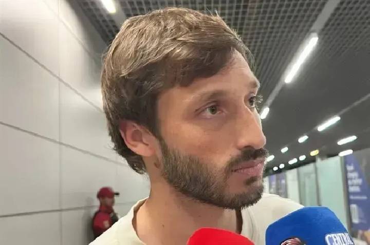 Matías Viña celebra chegada ao Cruzeiro e revela impasse no River Plate