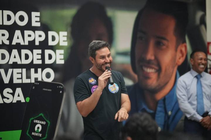 Maurício Carvalho reforça defesa dos motoristas de aplicativo durante reunião