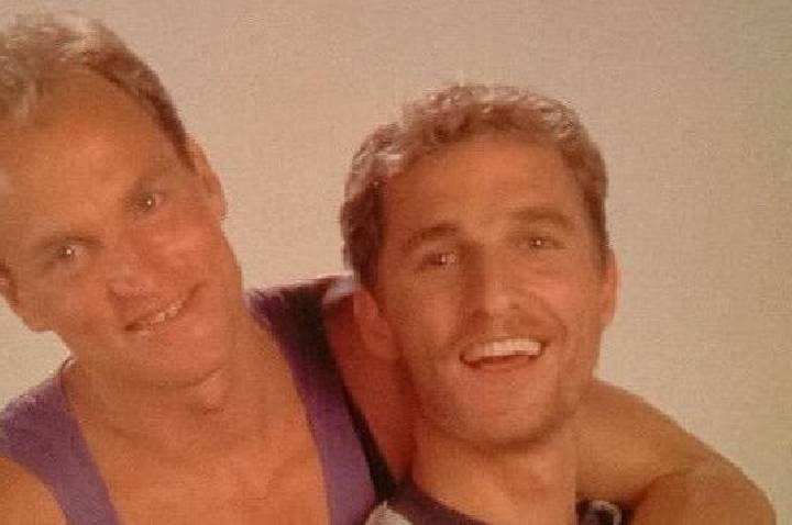 McConaughey resgata rumor sobre ser irmão de Woody Harrelson em post