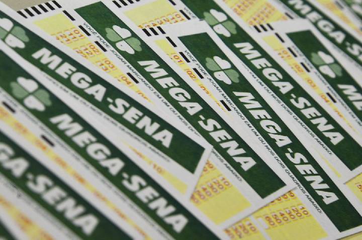 Mega-Sena 3029: sorteio desta quinta (9) pode pagar R$ 45 milhões