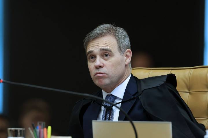Mendonça cita rede de influência de Vorcaro para justificar diligência à PF