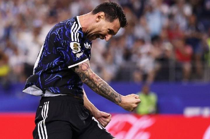 Messi amplia artilharia histórica em Copas e bate novo recorde mundial