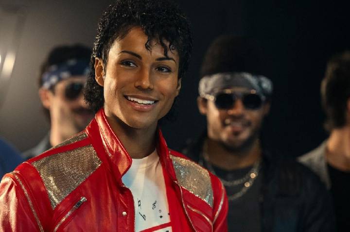 “Michael” tem sessões antecipadas; filme estreia no feriado