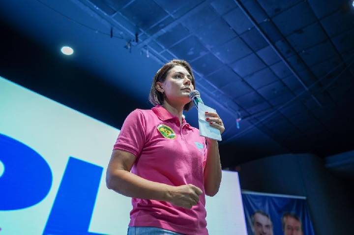 Michelle diz que “não há nenhuma possibilidade” de ser vice de Zema