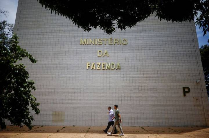 Ministérios do Trabalho e Fazenda criam Comitê Gestor do PAT