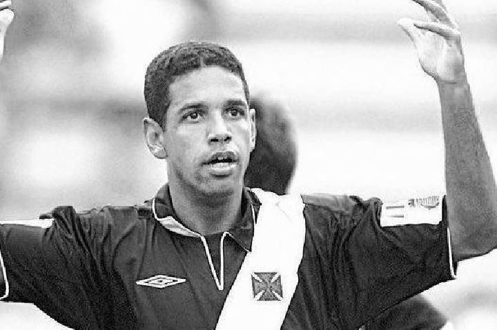 Morre Henrique, ex-zagueiro campeão da Libertadores pelo Vasco, aos 49 anos