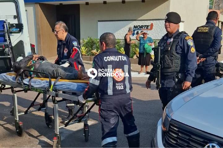 Motociclista fica inconsciente após grave acidente na Avenida Lauro Sodré