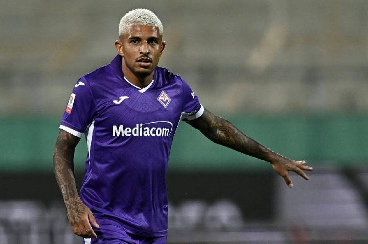 Napoli reduz opções no mercado de janeiro, incluindo Dodô e reserva de Filipe Luís