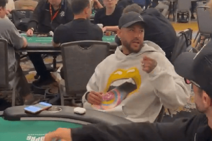 Neymar disputa torneio de pôquer em Las Vegas após eliminação na Copa