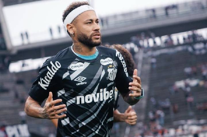 Neymar projeta duelo entre Santos e Palmeiras: “A gente vai se divertir”