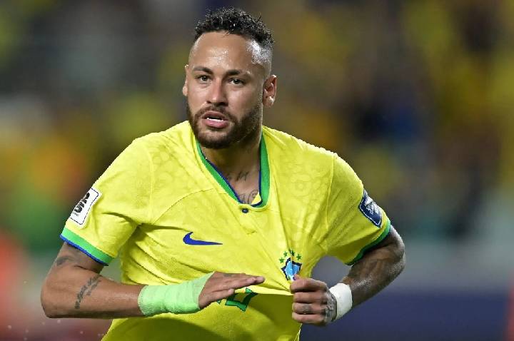 Neymar terá quatro jogos decisivos antes de convocação da Seleção