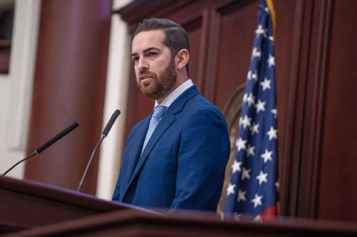 Nomeado de Trump para embaixador no Brasil renuncia ao cargo de deputado