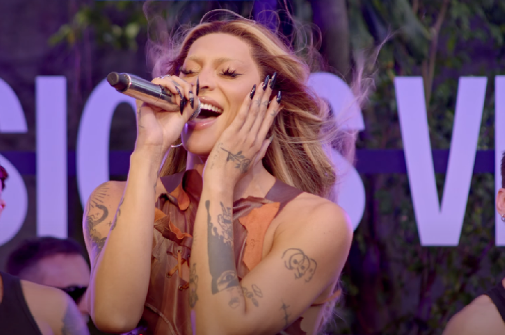Pabllo Vittar realiza show gratuito em Belém; veja como participar