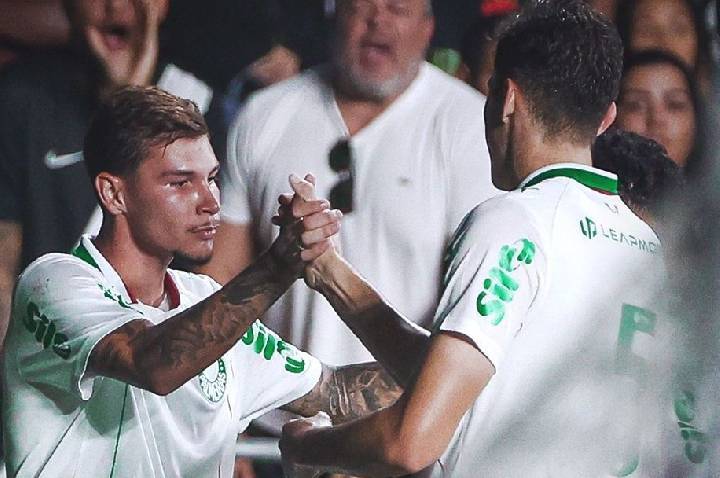 Palmeiras vence Vasco e larga na frente na final do Brasileiro Sub-20