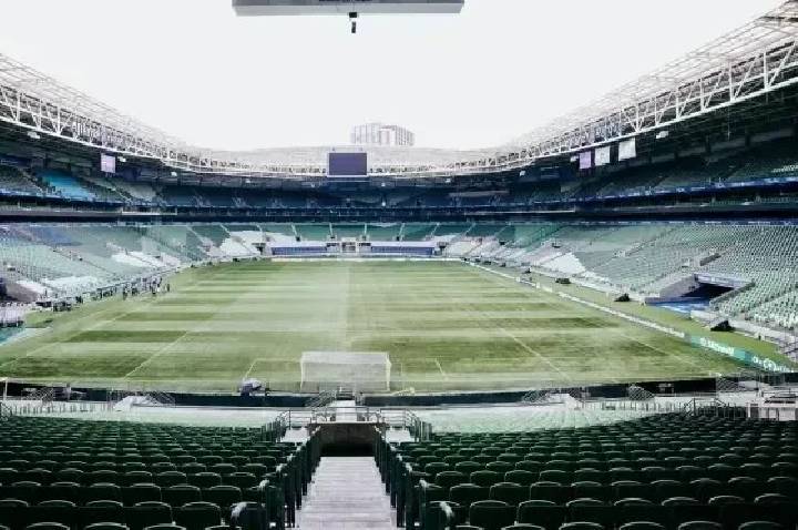 Palmeiras x Vasco: escalações e onde assistir ao jogo do Brasileirão