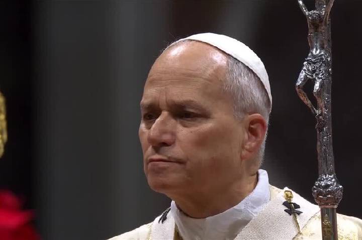 Papa Leão XIV alerta para poder da IA na guerra em 1º documento teológico