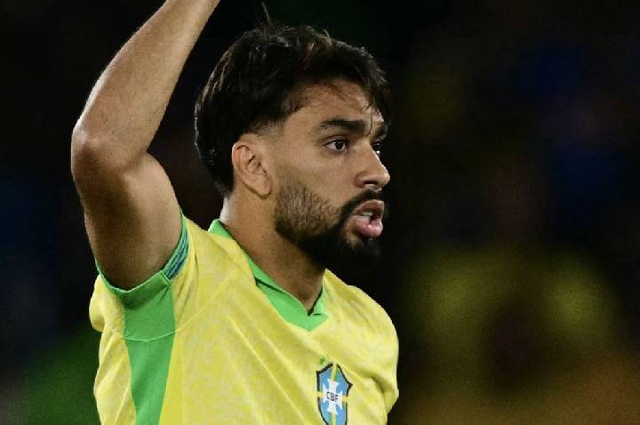 Paquetá comenta expectativas após lesão de Raphinha e retorno de Neymar
