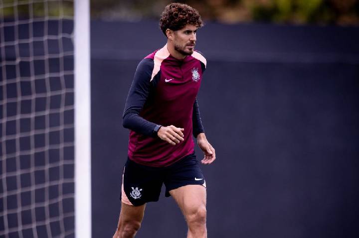 Pedro Raul desfalca o Corinthians contra o Cruzeiro no Brasileirão