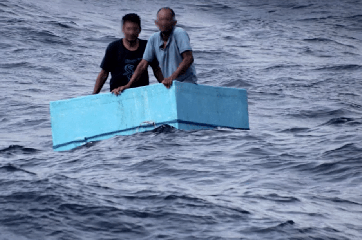Pescadores do México passam cinco dias à deriva no mar em caixa térmica