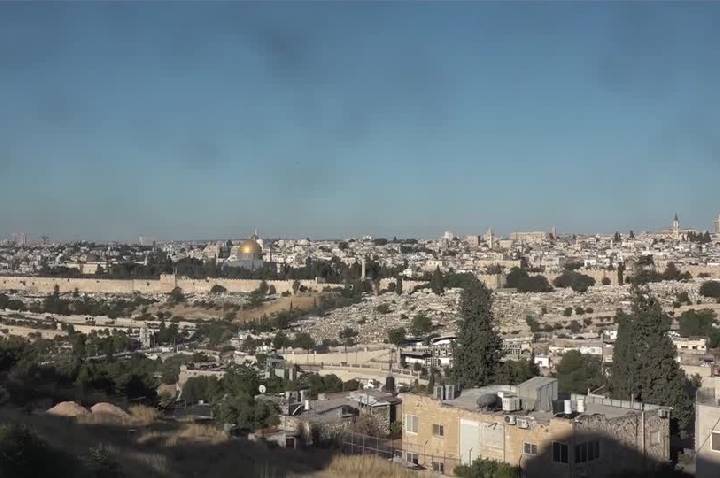 Petroquímica do Irã é atingida por Israel; Tel Aviv intercepta mísseis