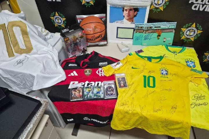 Polícia recupera acervo esportivo raro de R$ 450 mil em shopping no RJ