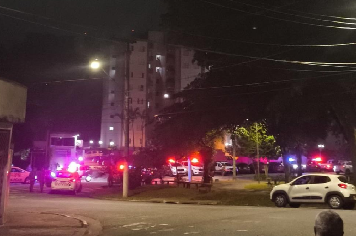 Policial é ferido após troca de tiros em Santo André (SP)