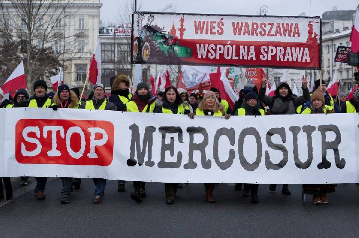 Polônia diz que vai à Justiça contra acordo comercial entre Mercosul e UE