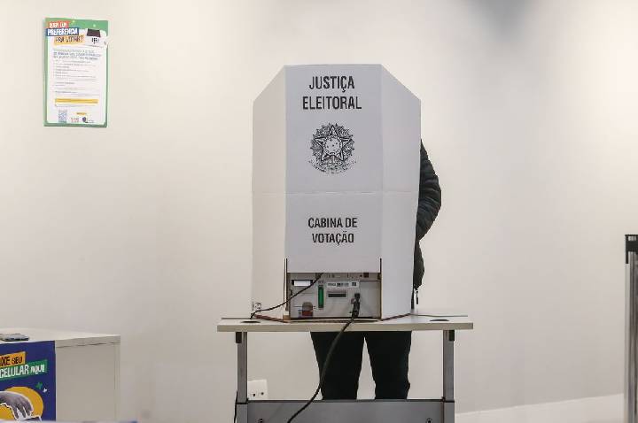 Portugal concentra maior número de eleitores no domingo; entenda