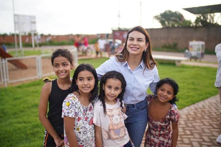 Praças construídas com emendas de Mariana ajudaram a transformar espaços de Porto Velho