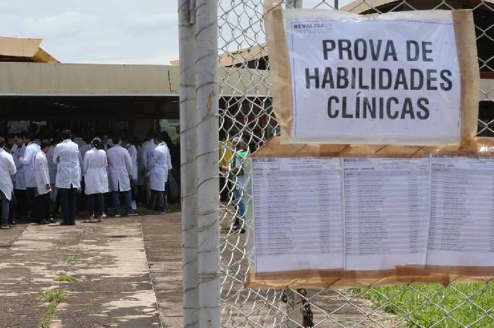 Prazo para envio de diploma médico do Revalida 2026/2 encerra no dia 19