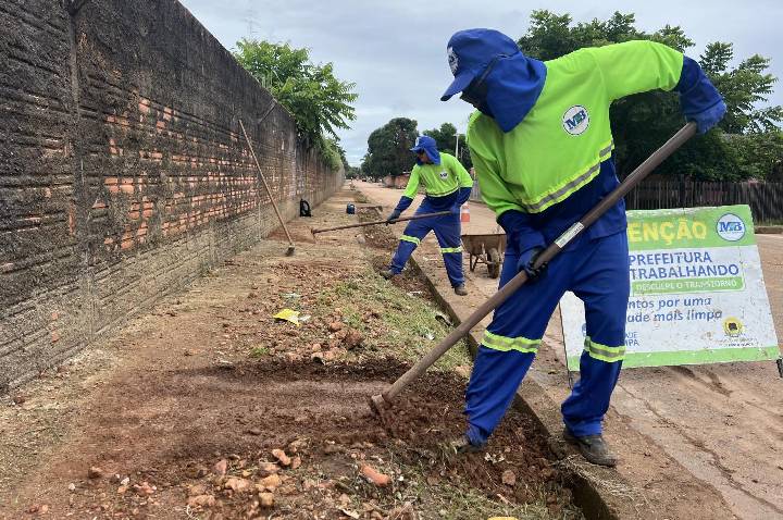 Prefeitura leva mutirão de limpeza a mais de 15 pontos da capital