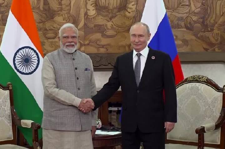 Premiê indiano pede a Putin fim da guerra na Ucrânia em nome da humanidade