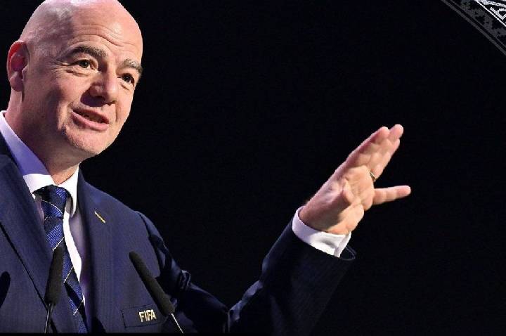 Presidente da Fifa debocha da Itália ao cogitar possível ampliação da Copa