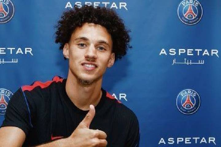 PSG anuncia contratação de Akliouche, francês que disputou a Copa do Mundo
