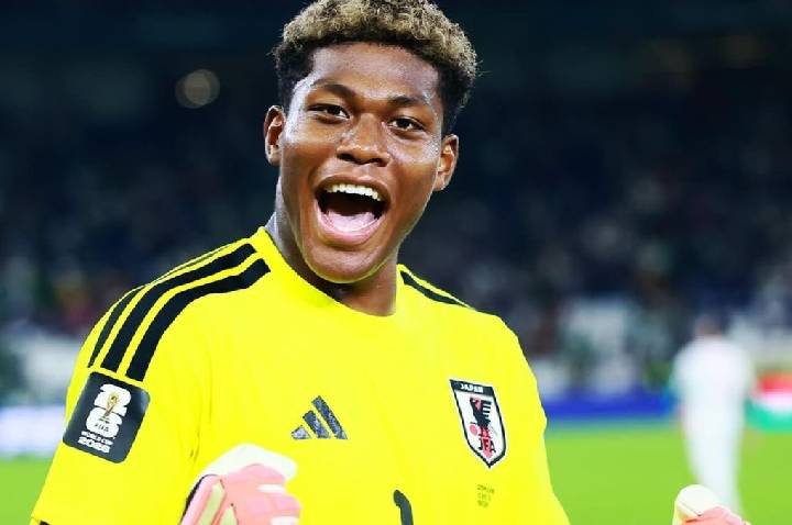 PSG desiste de contratar Suzuki após exigência de agentes, diz jornalista
