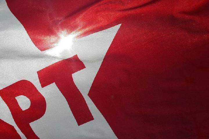PT reserva hotel na Avenida Paulista para acompanhar apuração do 1º turno