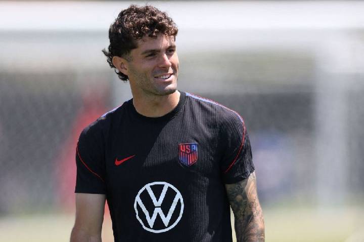 Pulisic fratura a perna na eliminação dos EUA e preocupa Milan após a Copa