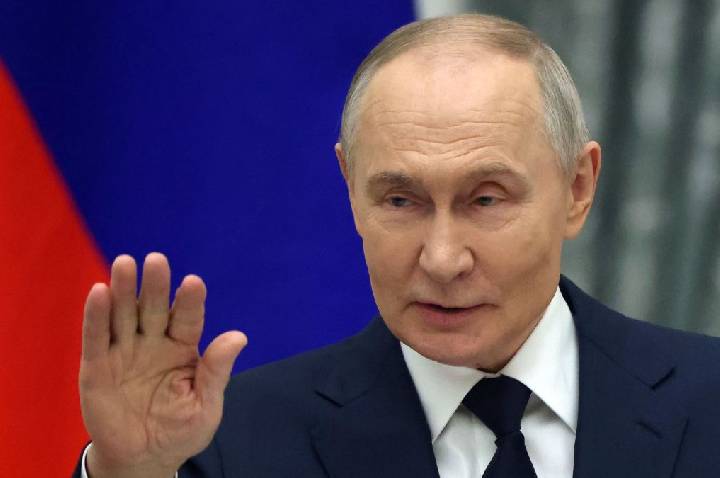 Putin diz que Rússia está em contato com EUA a respeito de Cuba