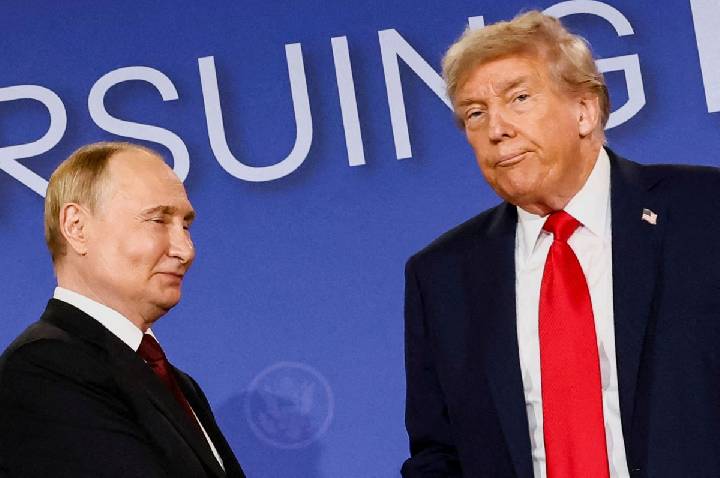Putin quer fazer acordo para acabar com guerra na Ucrânia, diz Trump