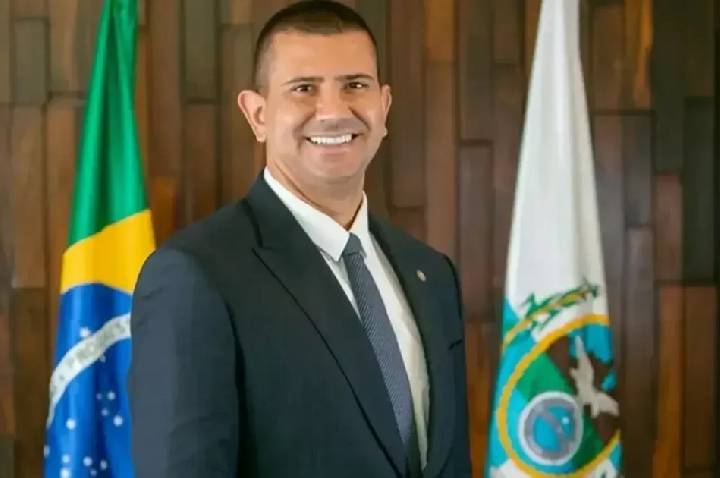 Quem é Douglas Ruas, candidato ao governo do Rio de Janeiro