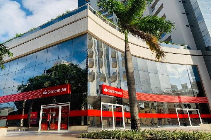 Recém-formados em Rondônia podem se inscrever em programa global de trainee lançado pelo Santander