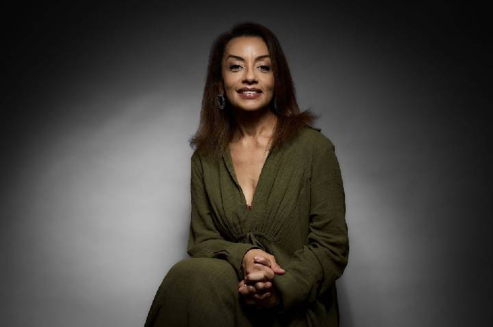 Regina Augusto avalia “ontem, hoje e amanhã” da comunicação em novo livro