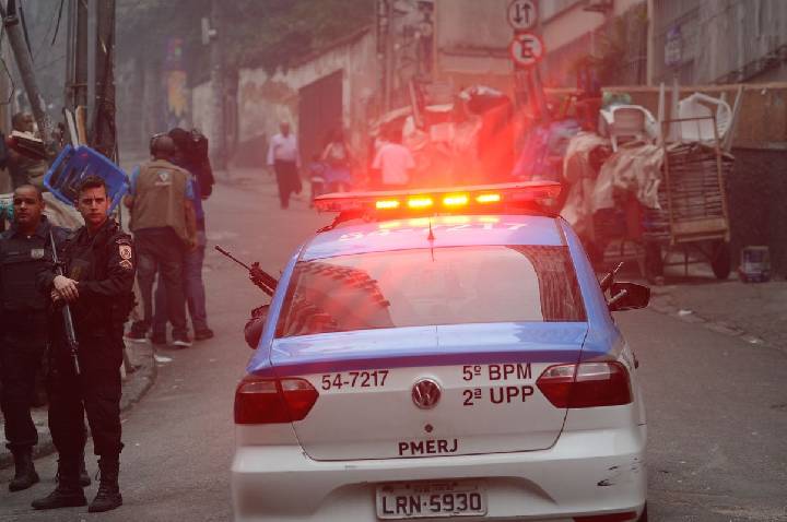 Relatório denuncia violência em ações policiais na Baixada Fluminense
