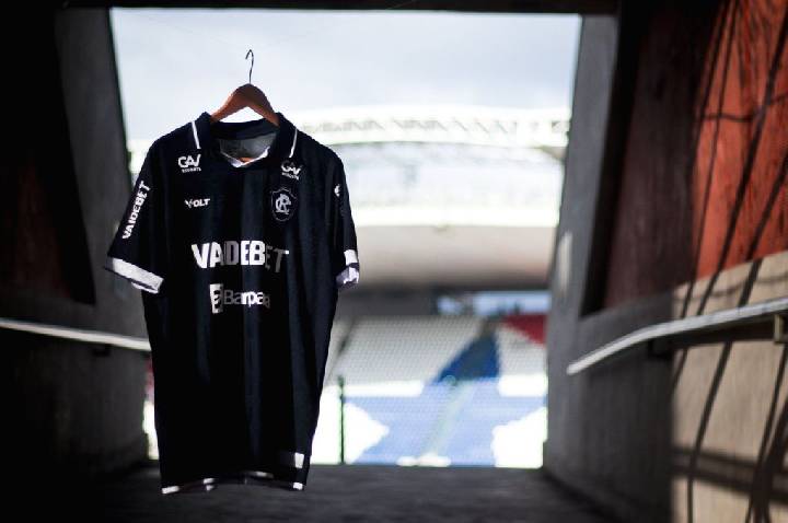 Remo x Vitória: escalações e onde assistir ao jogo do Brasileirão